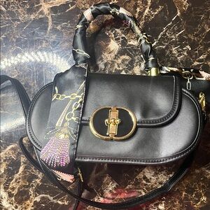 Elegant Black and Gold Women's Bag WITH Twilly Scarf